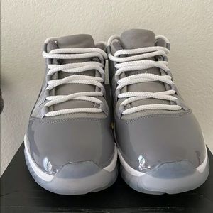 COPY - Jordan 11 low cool grey